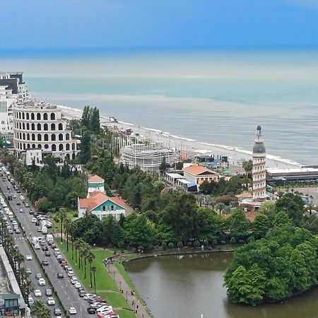 Sea Breeze In Batumi公寓 外观 照片