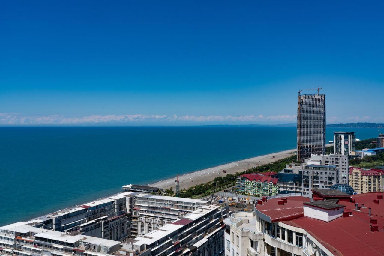 Sea Breeze In Batumi公寓 外观 照片